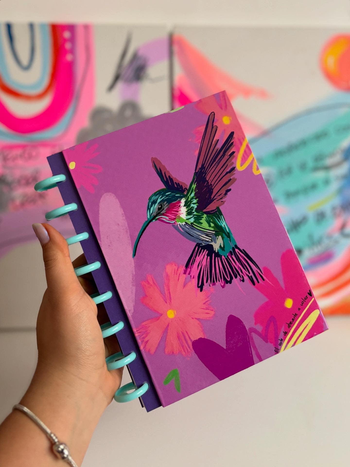  Bitácoras ilustradas diseño colibrí